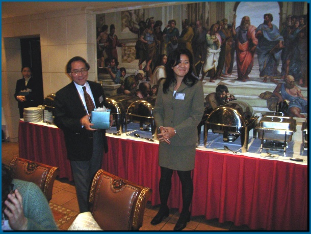 602x451 pixels (121K)